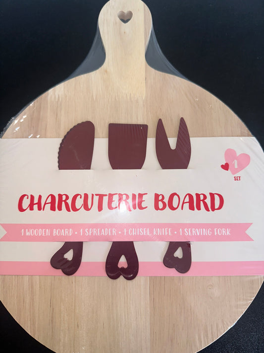 Target Bullseye Playground Valentines Charcuterie Board Set Heart Spreader Knife - Online Swap Meet