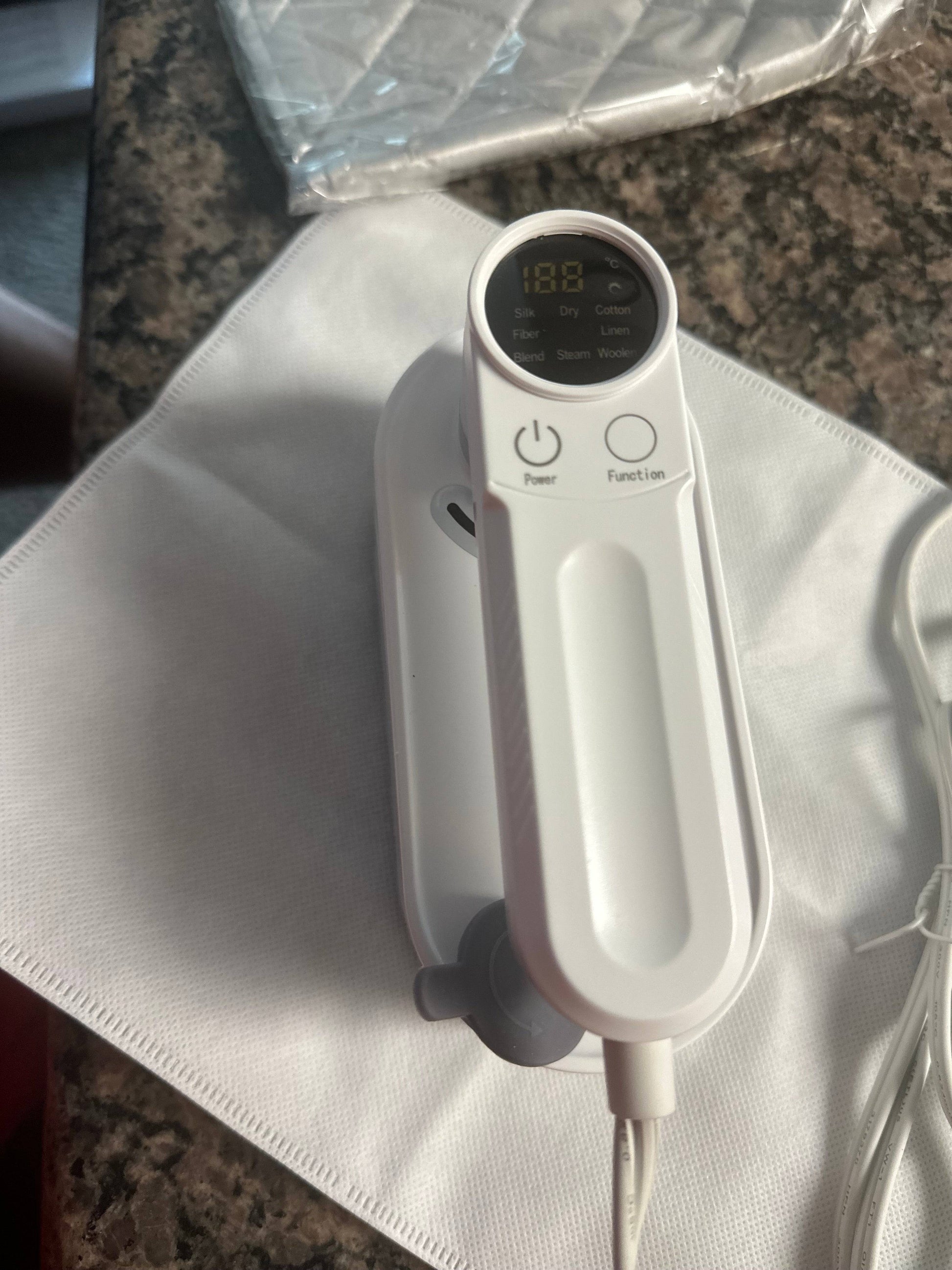 Portable Steam Iron for Clothes - Online Swap Meet